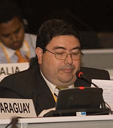 uis Eduardo Molinas Belén, Paraguay