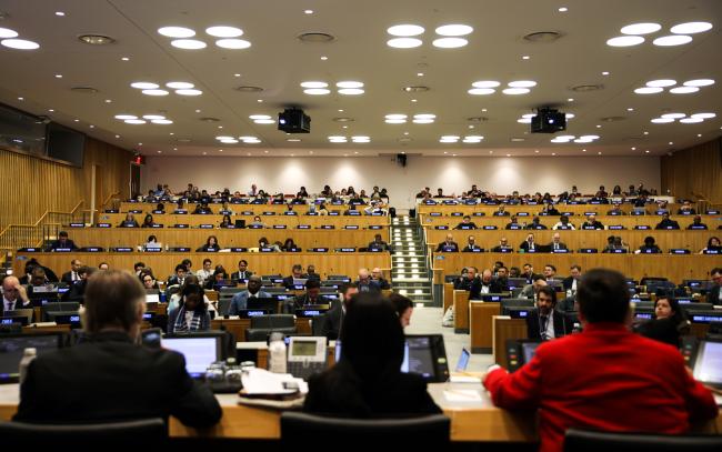 View of the room during informal negotiations on ABMTs, including MPAs.