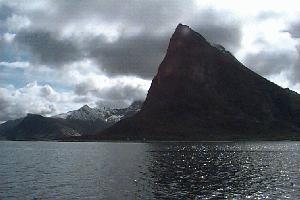 fjord1.jpg (10757 bytes)