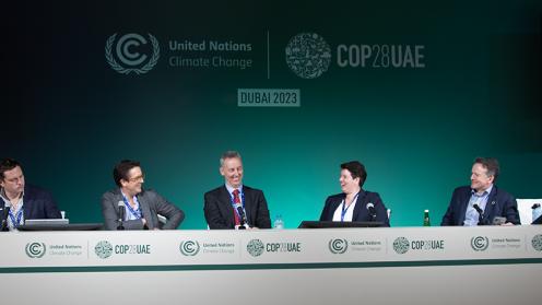 Panelists 1 -IGU-COP28 6dec2023 - Photo.jpg