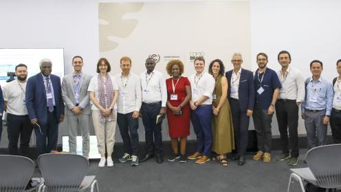 Group photo at the end of the event 