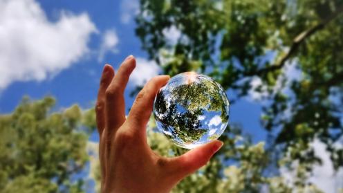 Glass ball