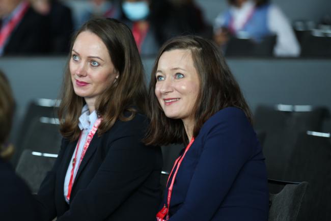 Delegates during a session