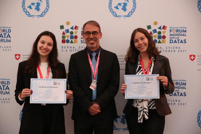 Joana Isabel Franca Da Silva and Ana Alves Nogueira, Youth representatives from Portugal, with Stefan Schweinfest, Director, Statistics Division, UNDESA