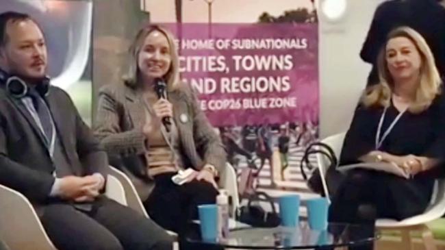 L-R: Juan Sebastián Ramos, Secretary of the Environment of Manizales, Colombia; Clara Muzzio, Minister of Public Space of Buenos Aires, Argentina; and Elisabetta Tromellini, Head of CSR-Sustainability Department, FNM Group, Milan, Italy