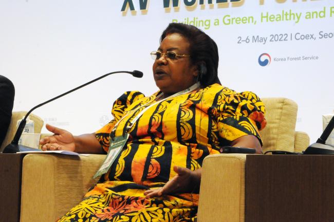 Gertrude Kabusimbi Kenyangi, 2015 Wangari Maathai Forest Champion Award winner