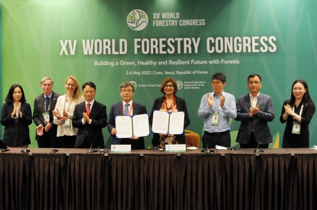 Group photo of AFFIRM Mechanism launch - XV WFC - 4May2022 - Photo