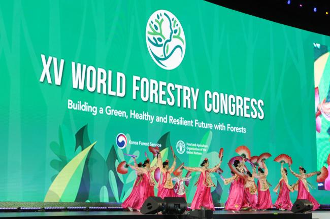 WFC 21 opens in Seoul with a traditional Korean dancing performance