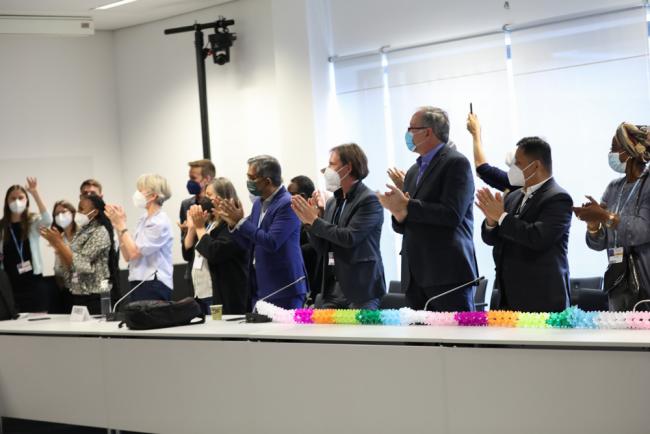 Observer delegates give Patricia Espinosa, Executive Secretary, UNFCCC, a standing ovation and applaud her work within the climate space
