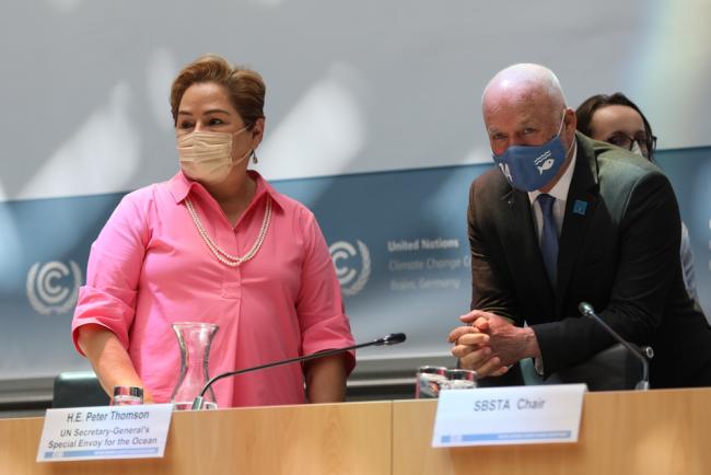 Patricia Espinosa, Executive Secretary, UNFCCC, with Peter Thomson, UN Secretary-General's Special Envoy for the Ocean