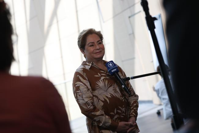 Patricia Espinosa, Executive Secretary, UNFCCC, conducts an interview with the press