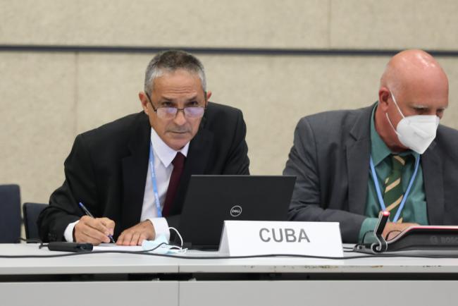 Wenceslao Carrera Doral, Cuba, presents their National Review