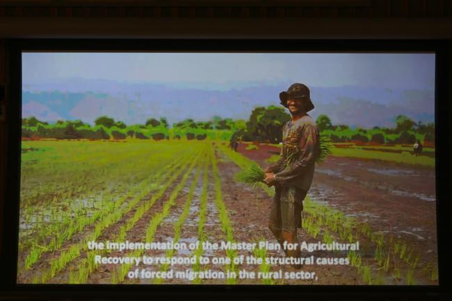A slide from El Salvador's VNR highlights the importance of agriculture in achieving the SDGs