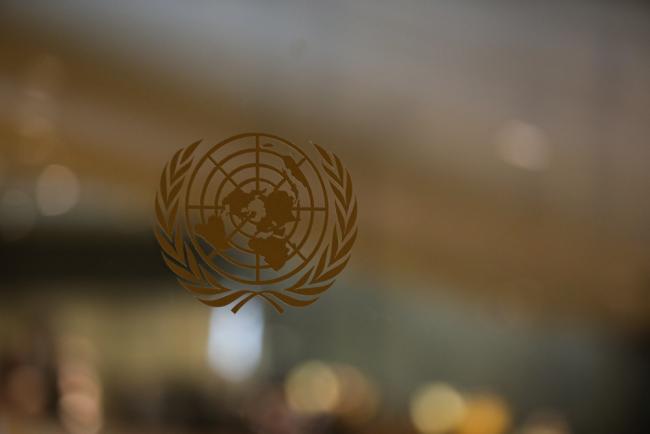 UN on glass