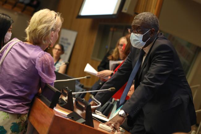 Denis Mukwege, Gynecologist and Human Rights Activist, 2018 Nobel Peace Prize Laureate, DRC, speaks with a delegate