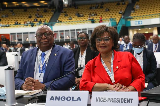 Dignitaries from Angola