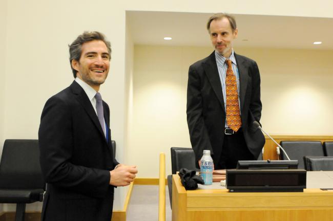 Vasco Emanuel Vinagre Becker-Weinberg, Portugal, and Vladimir Jares, Director, UNDOALOS