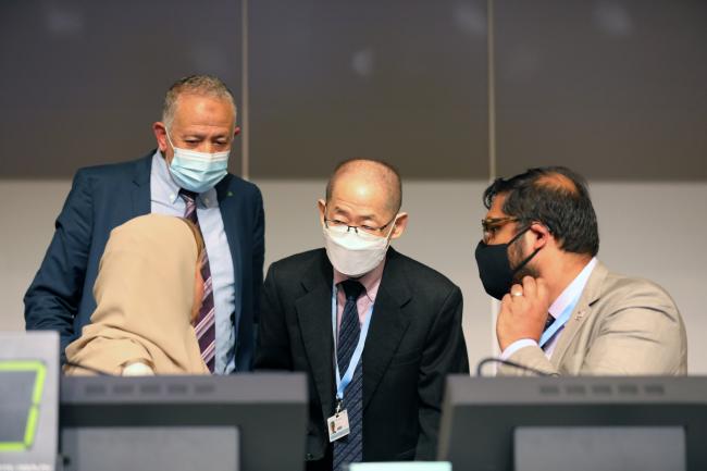   From L-R: Malak Al Nory, Saudi Arabia;  Abdalah Mokssit, IPCC Secretary; IPCC Chair Hoesung Lee; and Farhan Akhtar, US