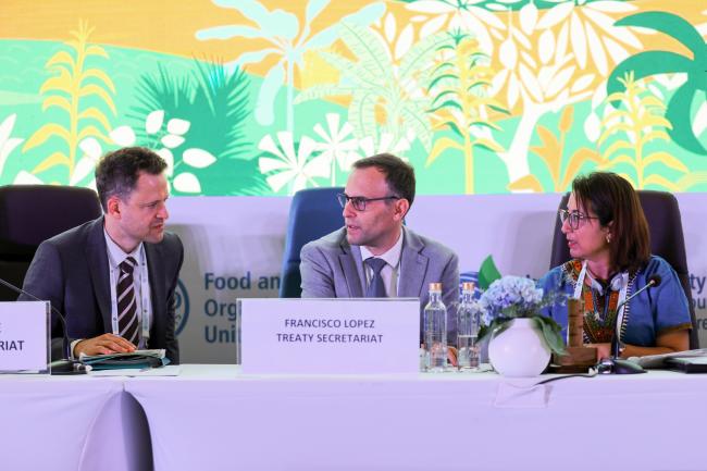 From L-R: Tobias Kiene, ITPGRFA Secretariat; Francisco López, ITPGRFA Secretariat; and Yasmina El Bahloul, Chairperson, ITPGRFA GB 9