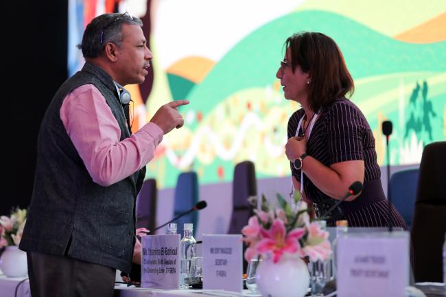 Sunil Archak, India, with Yasmina El Bahloul, Chairperson, ITPGRFA GB 9