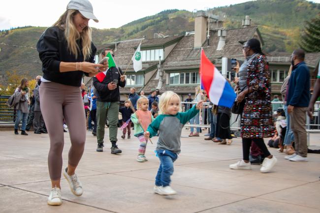 Children and world flags