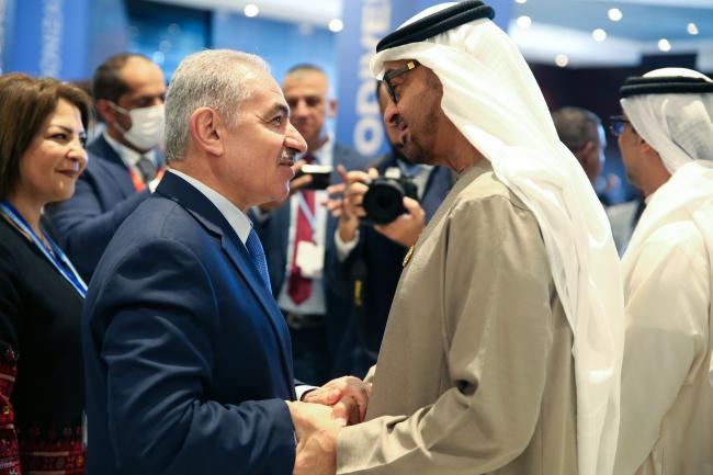 Mohammad Shtayyeh, Prime Minister of the State of Palestine, with Mohammed bin Zayed Al Nahyan, President of the United Arab Emirates