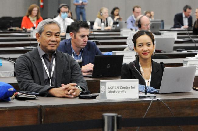 Arvin Diesmos and Southida Souliyavong, ASEAN Centre for Biodiversity