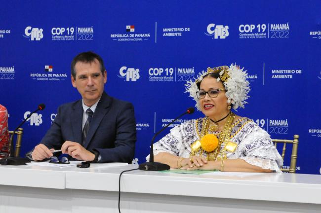 David Whitbourn and Ivonne Higuero, CITES Secretariat