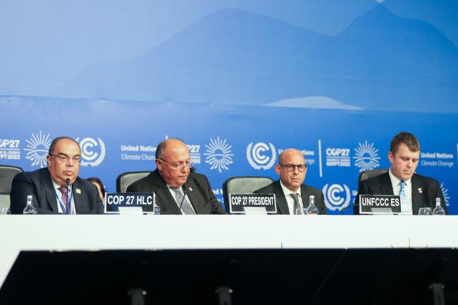 From L-R: Mahmoud Mohieldin, UN Climate Change High-Level Champion for COP27; COP 27 President Sameh Shoukry; UNFCCC Executive Secretary Simon Stiell; and Nigel Topping, UN Climate Change High-Level Champion for COP26