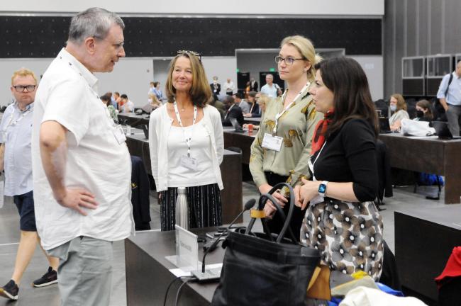 Observers before the start of the Committee session
