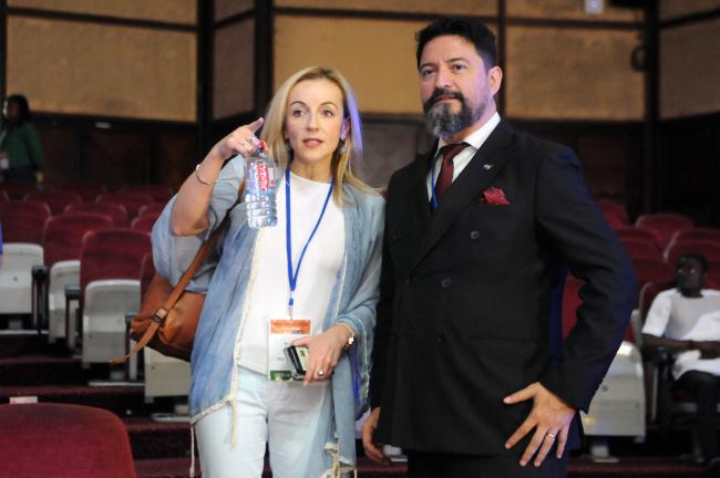 Nicoleta Panta, GEO Secretariat, and Alejandro José Román Molinas, Paraguayan Space Agency