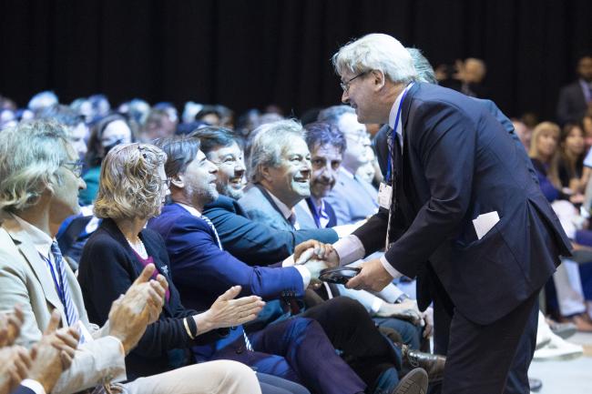 Presidente Lacalle2-INC-1-Plastic-28Nov-Photo