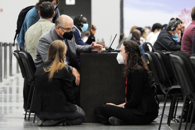 US delegates in informal consultations