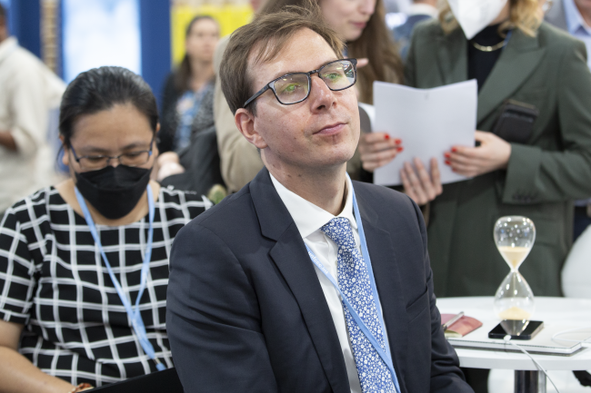Observers during side event