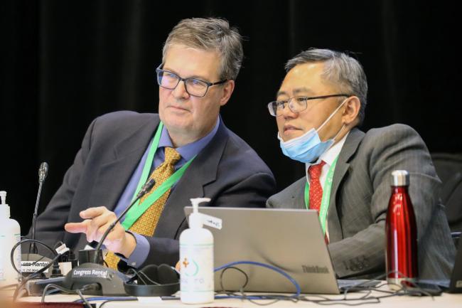 Greg Filyk, Canada, and Yibin Xiang, CBD Secretariat