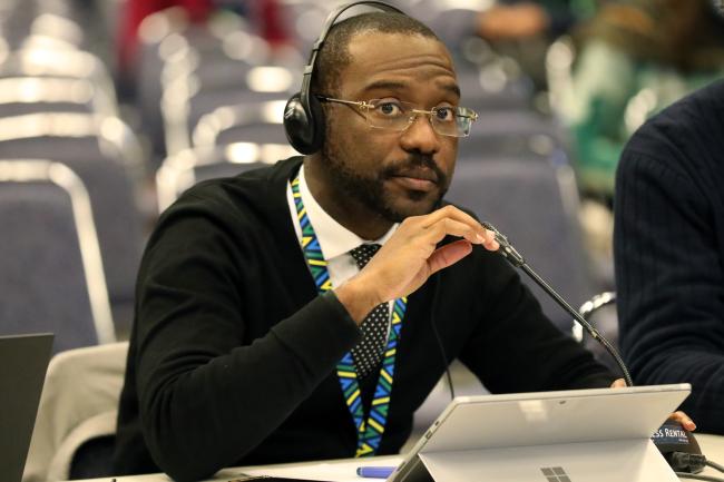 Stanislas Stephen Mouba, Gabon
