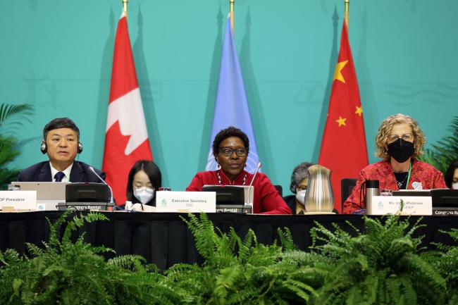 From L-R: COP 15 President Huang Runqiu, Minister of Ecology and Environment, China; Elizabeth Maruma Mrema, CBD Executive Secretary ; and Inger Andersen, Executive Director, UNEP