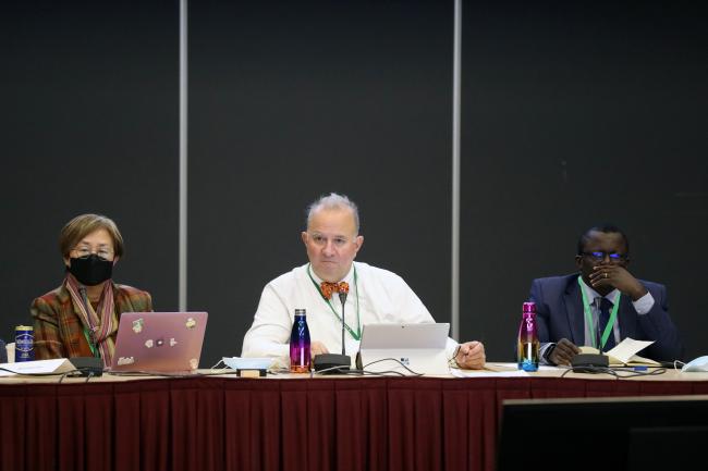 From L-R: Jihyun Lee, CBD Secretariat; Basile van Havre, Canada; and Francis Ogwal, Uganda
