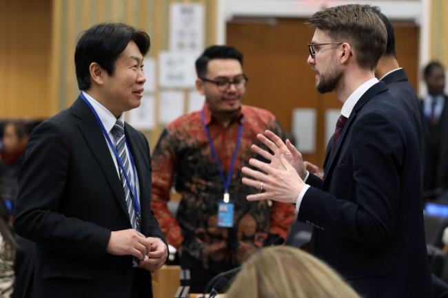 Ichiro Shimoga, Japan, with Birgir Búason, Iceland