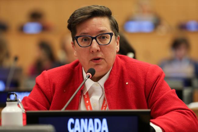 Renée Sauvé, Canada, facilitated the informal discussions on ABMTs, including MPAs