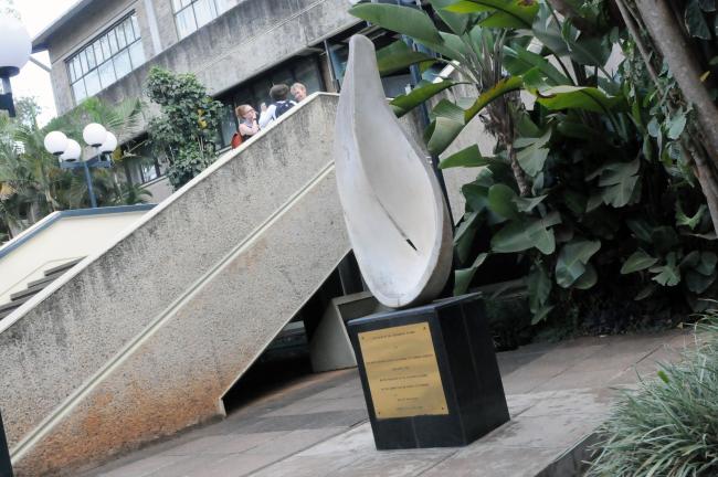 A gift presented by the Government of India to the UN Centre for Human Settlements (Habitat)