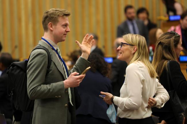 Hendrik Dadi Jonsson, Iceland, Kathryn Youel Page, US