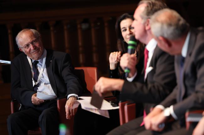 Bernard Fautrier, Special Advisor of HSH Prince Albert II for Environment, and General Secretary, The Medfund, and moderator Yalda Hakim, BBC World News, listening to an intervention by Renaud Muselier, President of the Regional Council of Provence-Alpes-Côte d’Azur, France, during the panel on raising ambition and scaling solutions. (photo by JC Vinaj / FPA2)