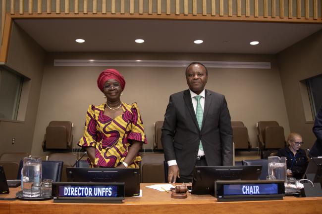 Juliette Biao Koudenoukpo, Director, UNFF Secretariat, and UNFF18 Chair Zéphyrin Maniratanga (Burundi) - UNFF18 - 12May2023 - Photo