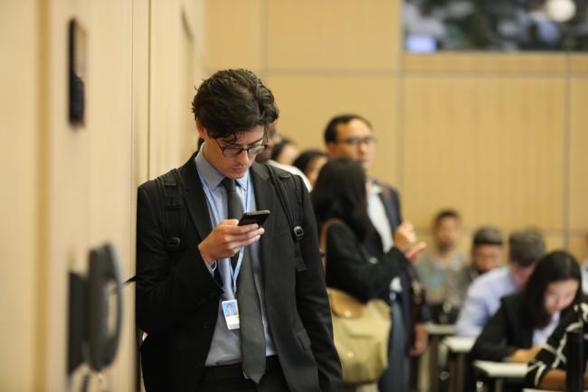 Delegates during the informal consultations