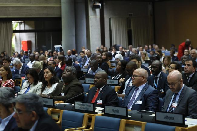 Delegates listening to the opening statements