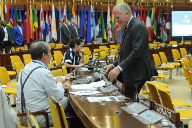 Juan José González Mijares, Mexico, and Michael Lodge, ISA Secretary-General