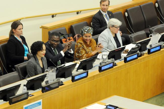 The dais during the meeting on Loss and Damage