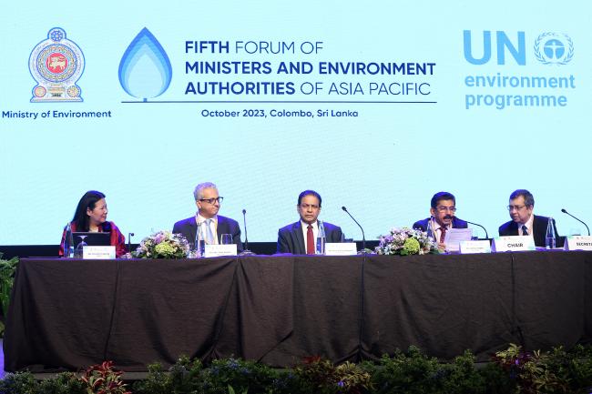 Dais of the 5th Forum of Ministers and Environment Authorities of Asia Pacific 