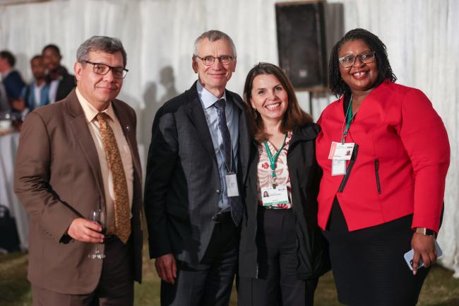 From L-R: Outgoing SBSTTA Chair Hesiquio Benítez Díaz; David Cooper, Acting Executive Secretary, CBD; María Teresa Becerra Ramírez, Colombia; and Wadzanayi Goredema-Mandivenyi, CBD Secretariat